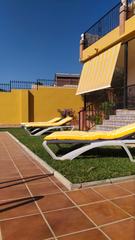 Affitto Chalet  Calle de la exótica 450. Chalet de alquiler en nerja con 4 dormitorios y piscina privada