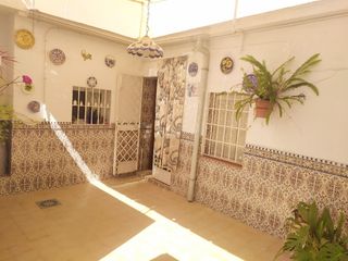 Casa  Calle arropieros 12. Casa de pueblo en el centro de nerja 3 dormitorios