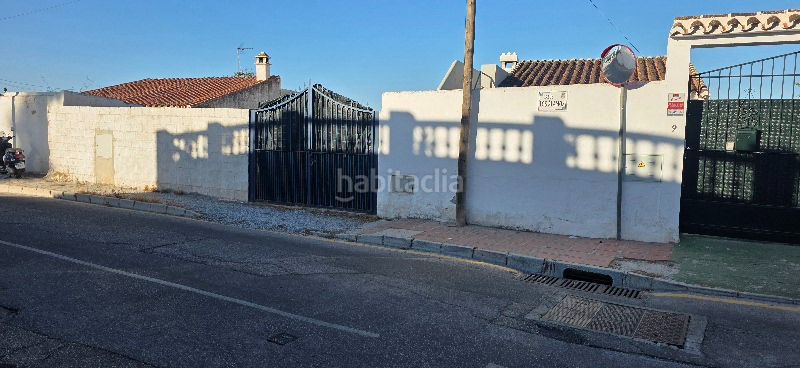 Foto ba8d2aba-2b3b-42e7-90da-6238441c7f50. Terreny residencial a calle los álamos 41a a Capistrano Nerja