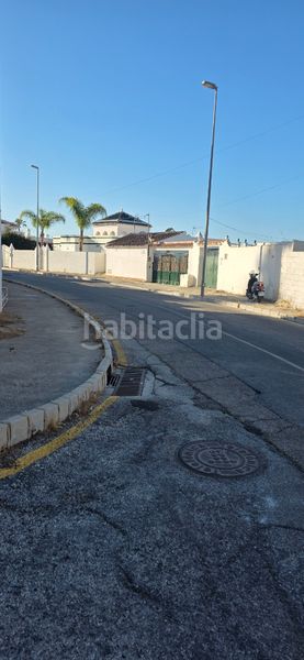 Foto c0e6a332-ea20-45e8-b453-04012753a13f. Terreny residencial a calle los álamos 41a a Capistrano Nerja