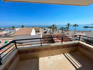 Etagenwohnung  Calle puerto caleta 49. Piso en venta caleta de velez con 3 dormitorios y vistas al mar.