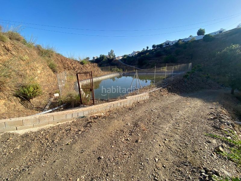 Foto 5be5f068-43b5-4ffd-b676-248bb86a8c58. Finca rústica a carretera vélez-málaga 1d a Norte - Barrio del Pilar - El Reñidero Vélez - Málaga
