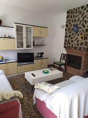 Casa  Calle pintada 20. Casa de pueblo en venta nerja reformada con 140 m2 con 3 dormito