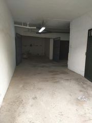 Aparcament cotxe a Calle almirante carranza 32. Garaje en venta nerja al lado de la playa con unos 20 m2