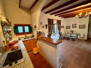 Masia a Castillo Alto 65A