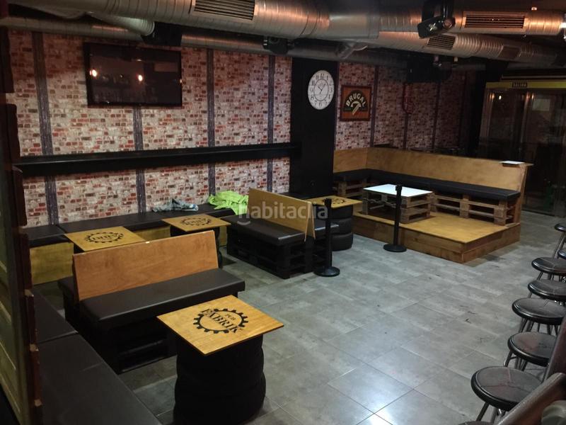 Foto f4fce391-a330-4817-bcbd-45e102979530. Local comercial disco-pub en venta en Centro Nerja