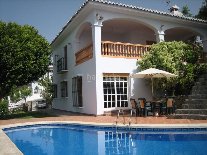 Foto 07c37f6a-09d0-4408-97ae-f4677f59a980. Rent chalet with parking pool in Avda Pescia - Ctra de Frigiliana Nerja