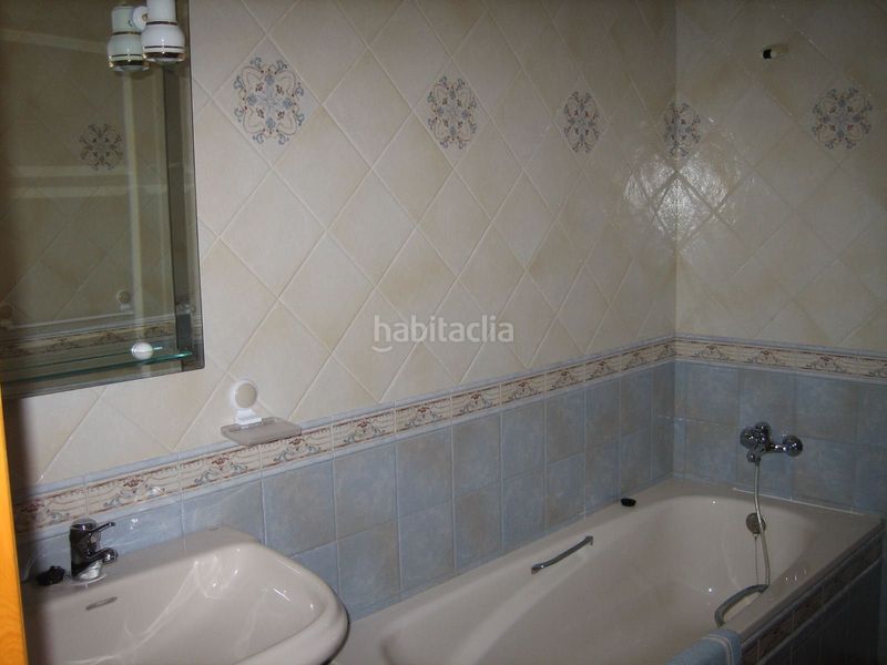 Foto 242ef2a9-8b8a-4008-9fc0-cb6a55ba316c. Rent chalet with parking pool in Avda Pescia - Ctra de Frigiliana Nerja