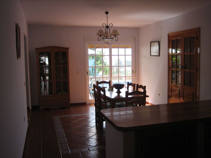 Foto 2b49feb4-943b-48d4-8ed7-2cbfec587b6d. Rent chalet with parking pool in Avda Pescia - Ctra de Frigiliana Nerja