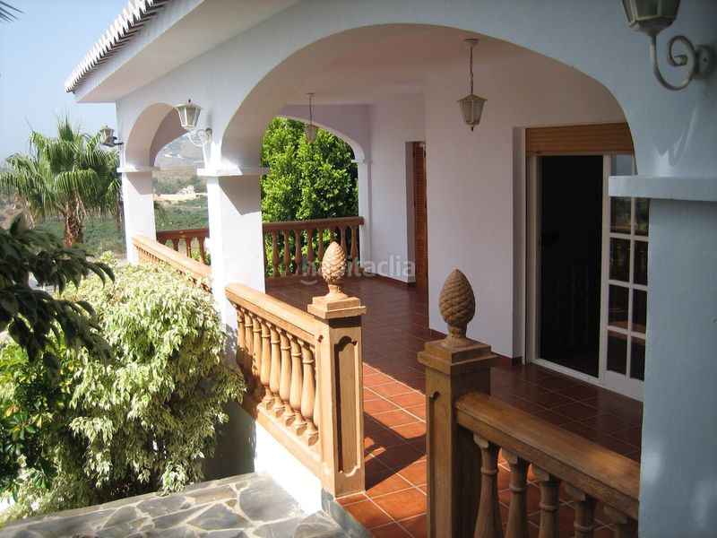 Foto 6238721d-70b8-462f-baf6-c76d38aa1597. Rent chalet with parking pool in Avda Pescia - Ctra de Frigiliana Nerja