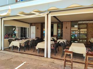 Local commercial  N/a. Bar restaurante en alquiler y venta torrox costa playa