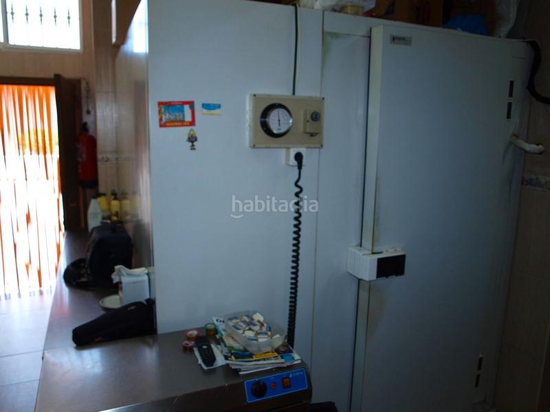 Foto 284f8a0f-045d-44f4-85e8-d4509b39e39c. Affitto locale commerciale in Centro Internacional Torrox