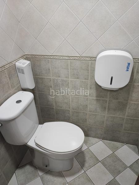 Foto 2faf028c-97d1-4e55-9b54-6ea251b8a01b. Lloguer local comercial a Centro Internacional Torrox