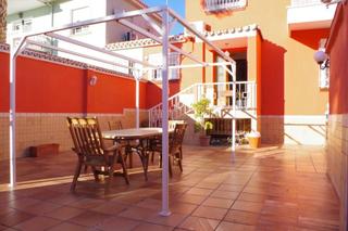 Haus  N/a. Chalet en venta torrox costa con 5 dormitorios