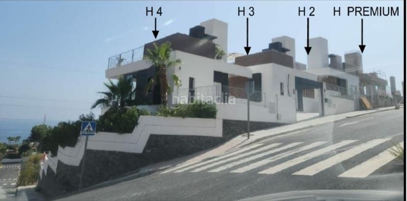 Foto 499b6632-3c7a-4531-8c85-c66c1f57bc62. Chalet  de lujo en venta con piscina 4 dormitorios en Nerja