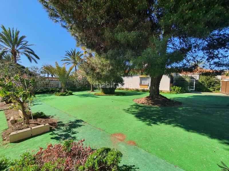 Foto 85d4c428-9398-4cb1-aa5f-b5954de1a93e. Chalet  en venta costa con 4 dormitorios 2 linea de playa en Torrox