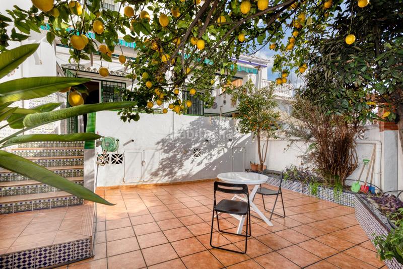 Foto b3796c42-9f32-4e50-9fe6-d27cfb8b5142. Casa a schiera con camino riscaldamento parcheggio piscina in Nerja