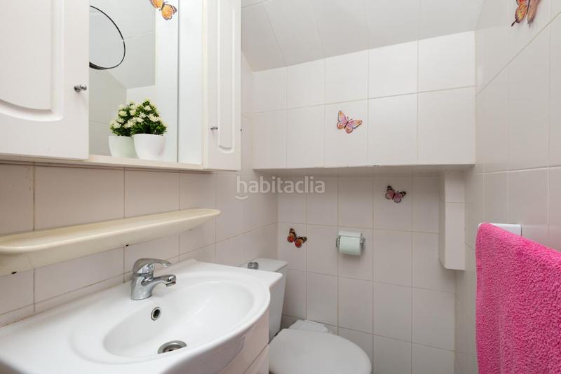 Foto bb19f5f3-5195-4fdd-b417-1767954be37d. Casa a schiera con camino riscaldamento parcheggio piscina in Nerja