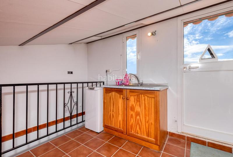 Foto d2ed23a2-8b6f-47d3-be2e-30c19f1d240c. Casa a schiera con camino riscaldamento parcheggio piscina in Nerja