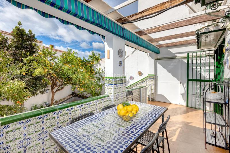 Foto f92f3eb3-0dd3-498d-ba28-18a266ed5590. Casa a schiera con camino riscaldamento parcheggio piscina in Nerja