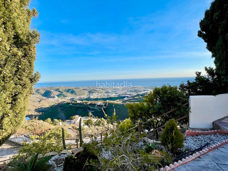 Foto 01ae2eed-a2a2-4e21-af3f-2dea41b13a3d. Chalet con camino riscaldamento parcheggio piscina in Algarrobo