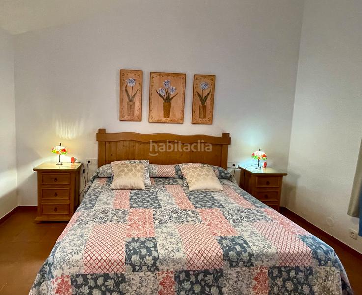 Foto 36b17647-ba71-410a-960a-9f774d2cb20c. Chalet con camino riscaldamento parcheggio piscina in Algarrobo