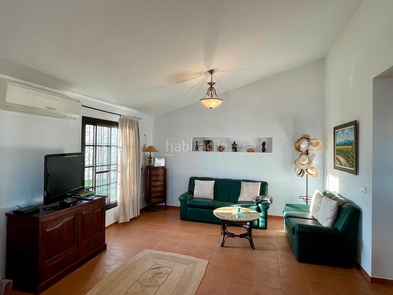 Foto 4d413258-90fe-4767-a445-c428bc60b017. Chalet con camino riscaldamento parcheggio piscina in Algarrobo