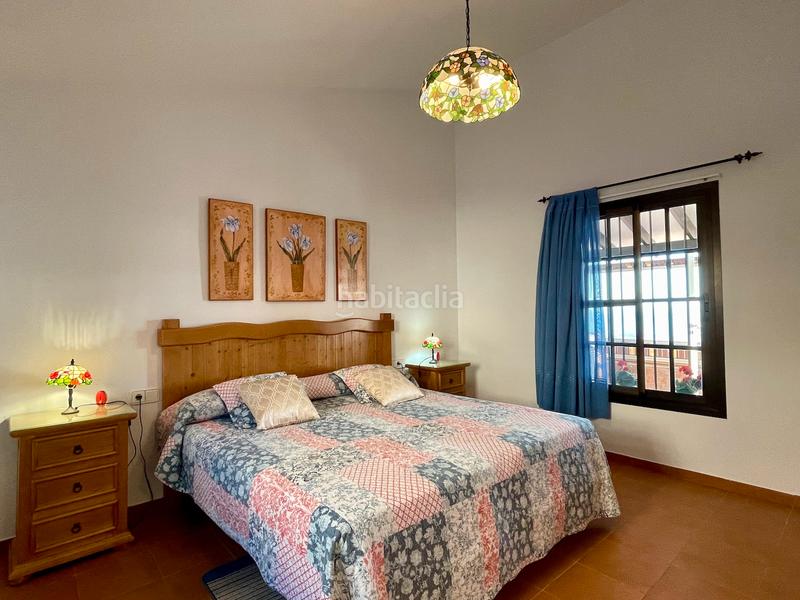 Foto 8c14a3b0-d94d-42fd-9782-d544a9108831. Chalet con camino riscaldamento parcheggio piscina in Algarrobo