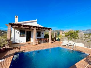 Xalet  N/a. Cortijo en venta frigiliana con 3 dormitorios y piscina