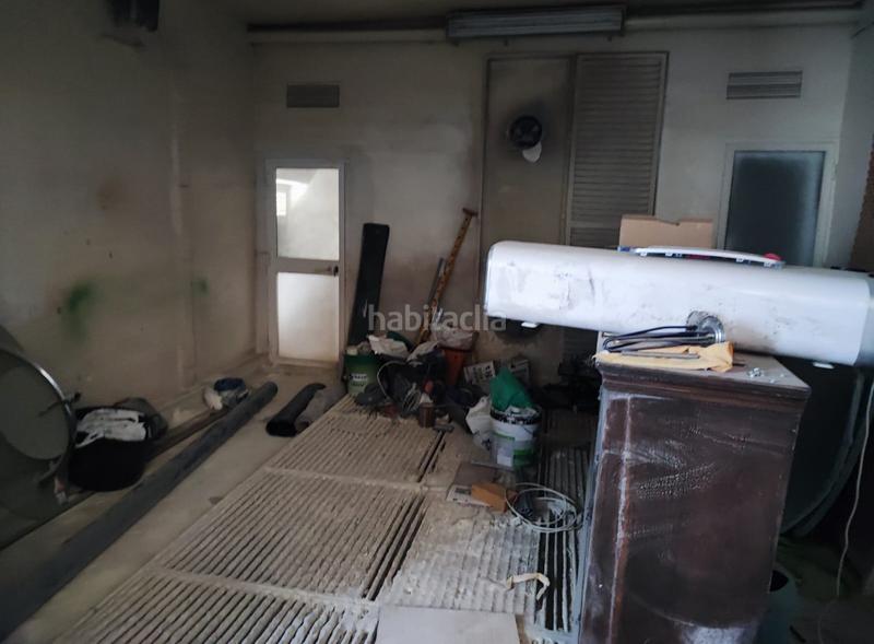 Foto 56f604e8-27bd-4207-916f-4d47ee0a1f96. Bâtiment à usage industriel dans Avda Pescia - Ctra de Frigiliana Nerja