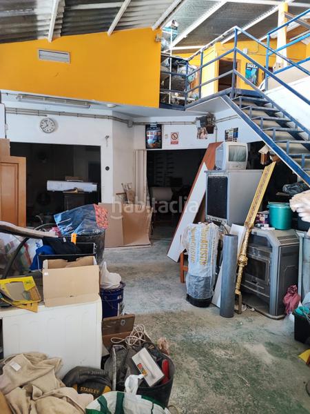 Foto cefa83bd-b326-4e25-8e89-189561797b74. Bâtiment à usage industriel dans Avda Pescia - Ctra de Frigiliana Nerja