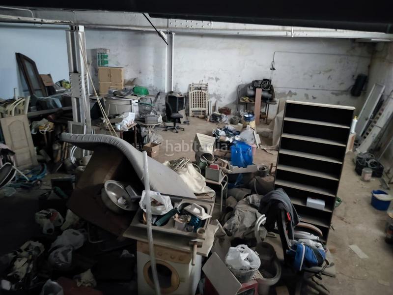 Foto e46c3c4f-0fe5-412b-98d2-718fa64fa0a7. Bâtiment à usage industriel dans Avda Pescia - Ctra de Frigiliana Nerja