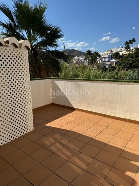 Foto ffbdd1fb-f0a6-4e6e-8f85-28d69317023e. Duplex con camino riscaldamento piscina in Chaparil - Torrecilla - Punta Lara Nerja