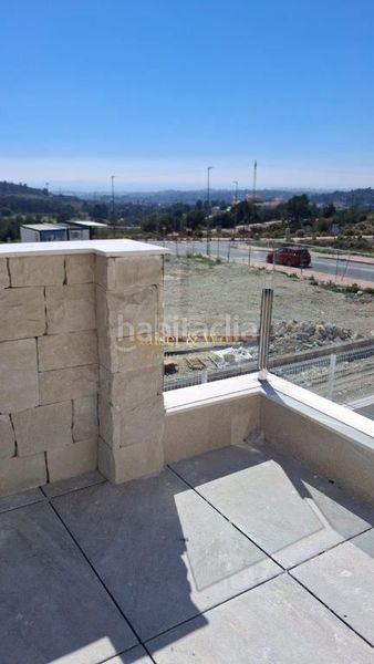 Foto c57b356f-3dd3-41bc-9e69-c5c9729df45d. Casa amb piscina a balcón de Finestrat-terra marina Finestrat