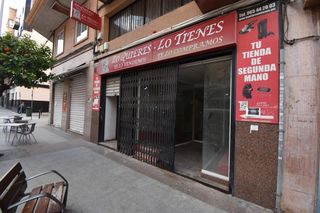 Local Comercial a Reina Victoria