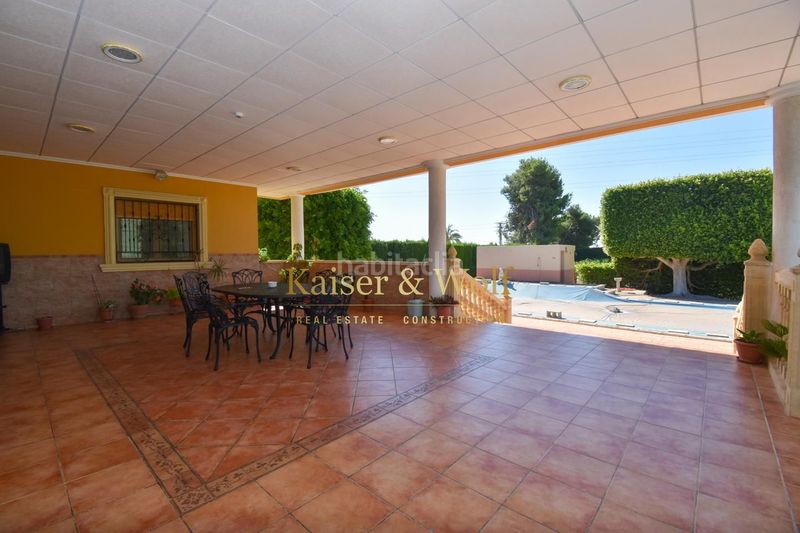 Foto 10527f55-d0d0-4122-a80a-5e0cc096dbf6. Casa amb piscina a Jubalcoi Elche / Elx