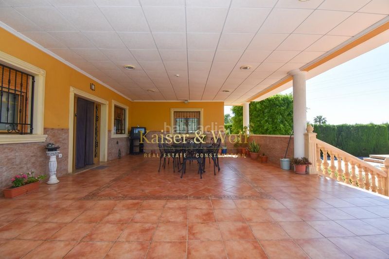 Foto 1355f574-6bfd-4dd4-9d3b-c2c9b5bb7973. Casa amb piscina a Jubalcoi Elche / Elx