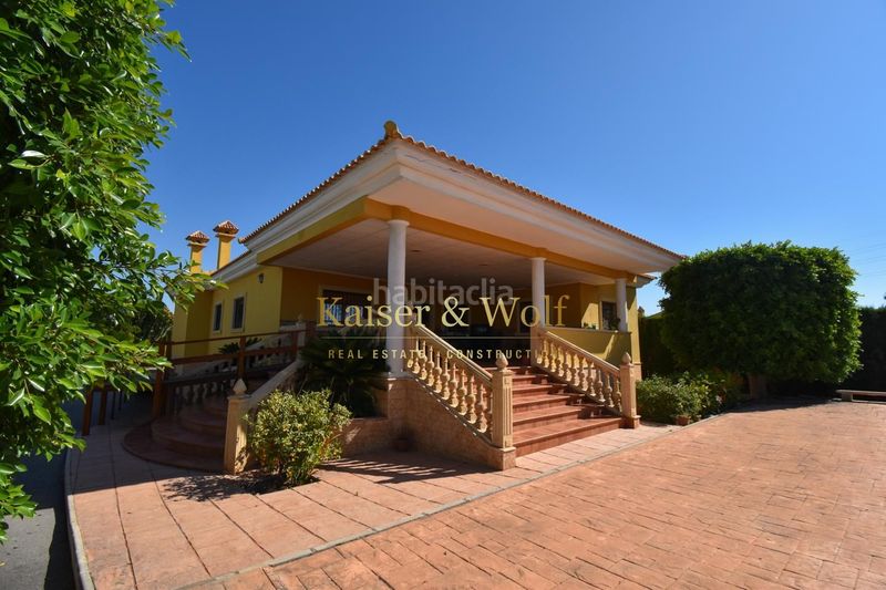 Foto 3316142d-b046-4799-9d83-0fc80467d40a. Casa amb piscina a Jubalcoi Elche / Elx