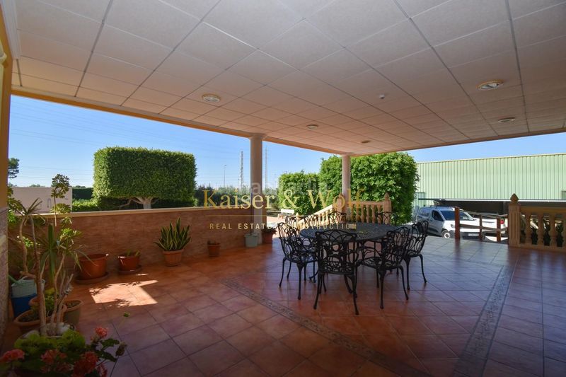 Foto 4d5f719d-f5a7-421e-9f2c-58d682d53063. Casa amb piscina a Jubalcoi Elche / Elx
