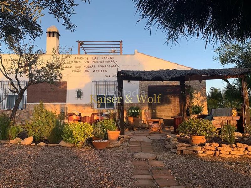 Foto 6719852a-cb8e-4401-8607-abeb85200935. Casa amb piscina a Los Arenales del Sol Elche / Elx
