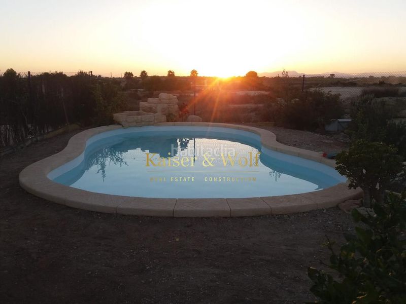 Foto 86483188-35c3-4237-bcca-1f9653c4b3a4. Casa amb piscina a Los Arenales del Sol Elche / Elx