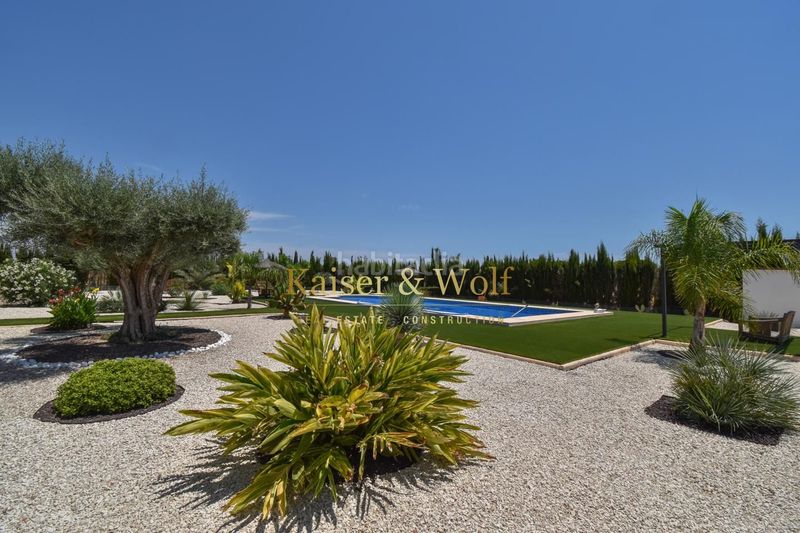 Foto 882f75a8-08be-4ded-9683-b520ab8af943. Casa amb calefacció piscina a Las Bayas Elche / Elx
