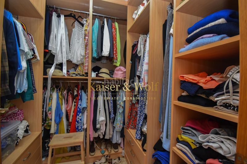 Foto ec394b39-3dfb-42f7-8475-3125970044e2. Casa amb calefacció piscina a Las Bayas Elche / Elx