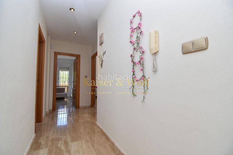 Foto f047f583-03cd-4455-9b85-c92dd93dc3a2. Casa amb calefacció piscina a Las Bayas Elche / Elx