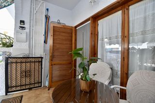 Ground floor  Avinguda de ronda. Bajo en esquina con piscina, terraza y parking