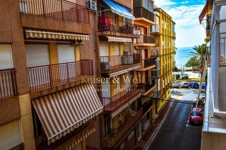 Lloguer Pis  Calle almirante antequera. Piso en alquiler de 3 dormitorios, exterior y con terraza  playa