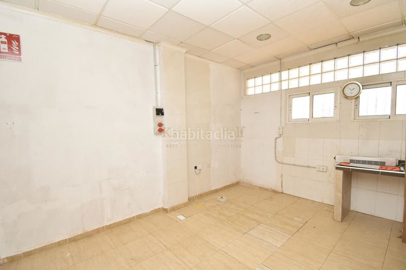 Foto f40bcada-6c57-4bce-b322-6d8fedcf8b9f. Local comercial a Dolores