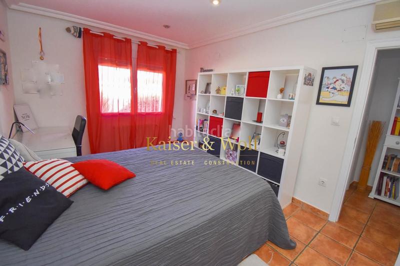 Foto 91b5515b-3fd3-4e43-93ba-95efd31dae81. Casa con riscaldamento piscina in Noroeste Santa Pola