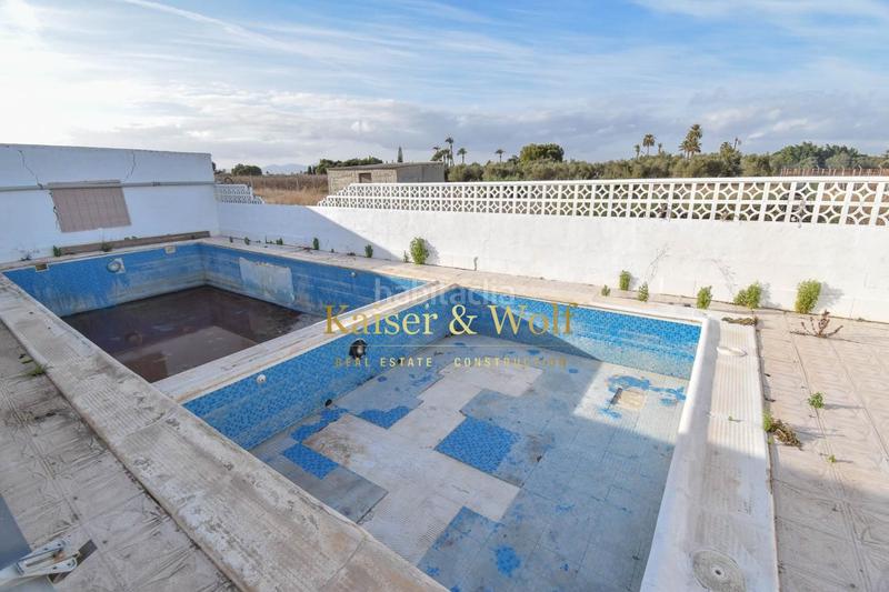 Foto 0a697cf7-597c-445e-8ddd-006098a8b36f. Casa amplio chalet con piscina en las bayas en La Foia - Daimés - Asprella Elche / Elx
