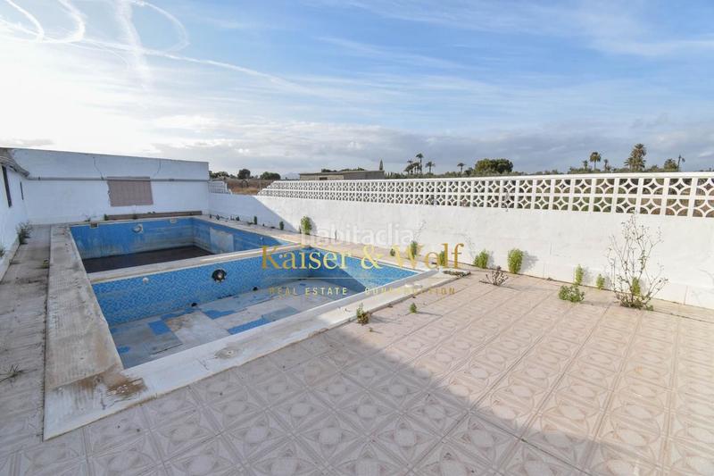 Foto 12397a53-f397-4b6a-81a0-bb5c0f83cd92. Casa amplio chalet con piscina en las bayas en La Foia - Daimés - Asprella Elche / Elx